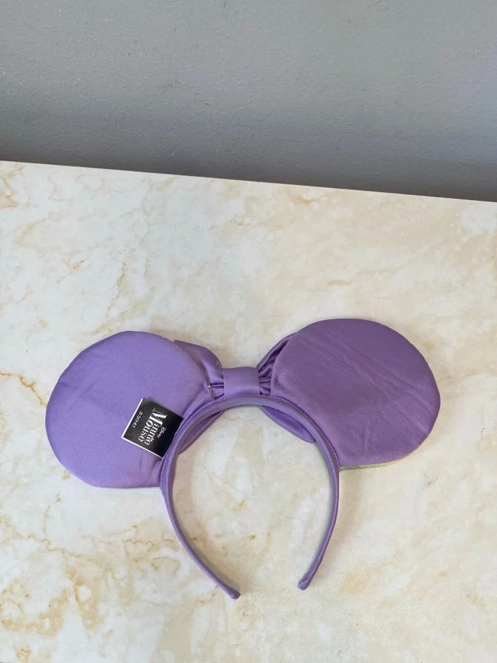 Disney World Minnie Mouse Rainbow Ombre Sequin Ears Purple Bow Headband